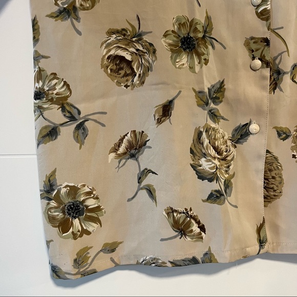 Scorpio | Vintage Button Up Shirt - Picture 4 of 14